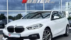 Alpinweiss iii Gebraucht 2023 BMW 120 Advantage Kleinwagen | 26.289 € (Fairer Preis)