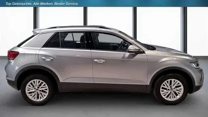 Gebraucht VW T-Roc Life 110 PS (80 kW) 2023 SUV