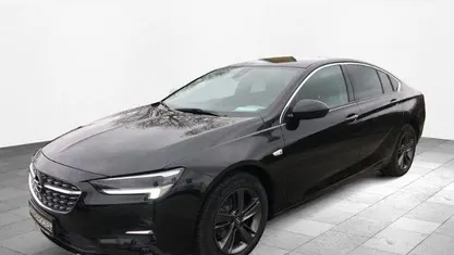 Gebraucht Opel Insignia Elegance 124 PS (91 kW) 2020 Schwarz Limousine