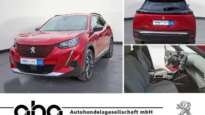 Gebraucht Peugeot e-2008 Allure 100 kW (136 PS) 2023 Rot SUV