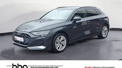 Grau Gebraucht 2024 Audi A3 Advanced Kombi | 32.430 € (Fairer Preis)