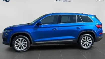 Gebraucht Skoda Kodiaq Style 150 PS (110 kW) 2023 Raceblau metallic SUV