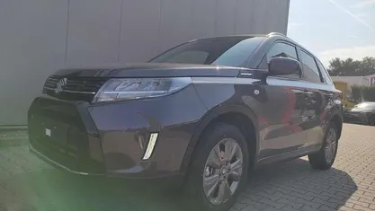 Titan grau Neu 2025 Suzuki Vitara Comfort+ SUV | 28.700 € (Fairer Preis)