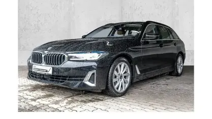 Używany BMW 520 Luxury Line 190 KM (139 kW) 2023 Czarny Kombi