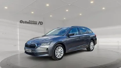 Grau Neu 2025 Skoda Octavia Selection Kombi | 29.989 € (Superpreis)