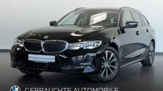 Schwarz Gebraucht 2022 BMW 320 Sport Line Kombi | 25.888 € (Fairer Preis)