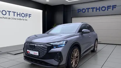 Gebraucht Audi Q4 e-tron S-Line 125 kW (170 PS) 2022 SUV