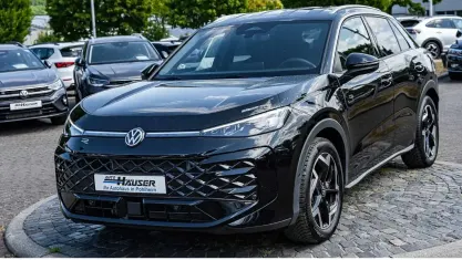 Gebraucht VW T-Roc R-line 150 PS (110 kW) 2026 Schwarz SUV