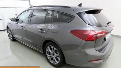 Gebraucht Ford Focus ST-Line 155 PS (114 kW) 2023 Magnetic Kombi