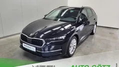 Blackmagic perleffekt (metallic) Gebraucht 2024 Skoda Octavia Selection Kombi | 28.890 € (Guter Preis)