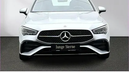 Silber Gebraucht 2025 Mercedes CLA200 AMG Limousine | 35.900 € (Fairer Preis)