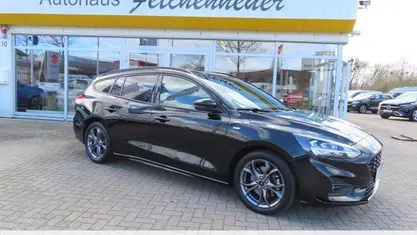 Gebraucht Ford Focus ST-Line 125 PS (91 kW) 2021 Kombi
