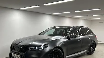 Gebraucht 2025 BMW M5 Comfort Edition Kombi | 142.450 € (Etwas zu teuer)