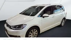 Weiss Gebraucht 2024 VW Touran Highline Van / Kleinbus | 36.380 € (Fairer Preis)