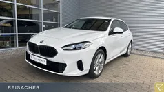 Weiß Neu 2025 BMW 118 Kleinwagen | 32.490 € (Guter Preis)