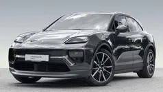 Vulkangraumetallic Gebraucht 2024 Porsche Macan SUV | 91.950 € (Superpreis)