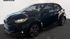 Schwarz Gebraucht 2022 Toyota Yaris Hybrid Comfort Kleinwagen | 19.490 € (Fairer Preis)
