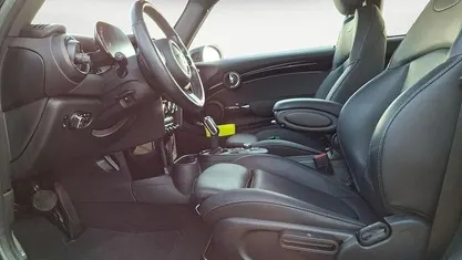 Gebraucht Mini Cooper S Classic 178 PS (130 kW) 2022 Kleinwagen