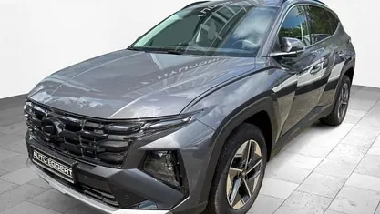 Neu Hyundai Tucson Trend 160 PS (117 kW) 2025 Ecotronic grey / mic (grau) SUV