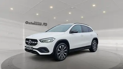 Polarweiss unilack Gebraucht 2022 Mercedes GLA180 Progressive SUV | 28.990 € (Fairer Preis)