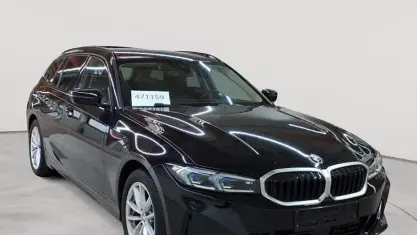 Gebraucht BMW 320 Sport Line 190 PS (139 kW) 2023 Schwarz Kombi