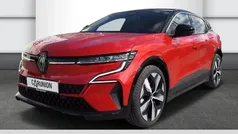 Gebraucht 2024 Renault Mégane Techno Limousine | 33.980 € (Guter Preis)