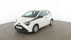 Weiß Gebraucht 2019 Toyota Aygo Kleinwagen | 10.280 € (Fairer Preis)