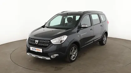 Gebraucht Dacia Lodgy Stepway 131 PS (96 kW) 2019 Grau Van / Kleinbus
