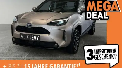 Gebraucht Toyota Yaris Cross Team 116 PS (85 kW) 2022 Silber SUV