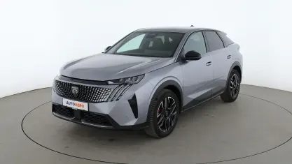 Używany Peugeot 3008 Allure 136 KM (100 kW) 2024 Szary SUV