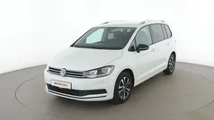 Weiß Gebraucht 2019 VW Touran IQ Drive Van / Kleinbus | 25.090 € (Fairer Preis)