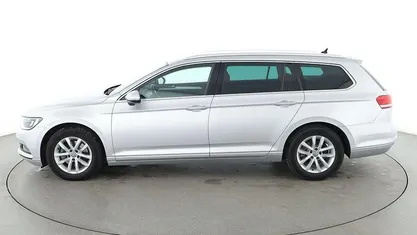Silber Gebraucht 2018 VW Passat Comfortline Kombi | 19.950 € (Fairer Preis)