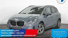 Sparkling kupfergrau Gebraucht 2023 BMW 225 Active Tourer Performance Van / Kleinbus | 31.950 € (Fairer Preis)
