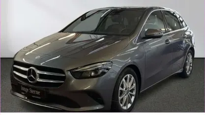 Gebraucht Mercedes B180 Business 116 PS (85 kW) 2022 Grau Van / Kleinbus
