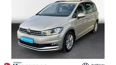 Silber Gebraucht 2024 VW Touran Comfortline Van / Kleinbus | 33.880 € (Fairer Preis)