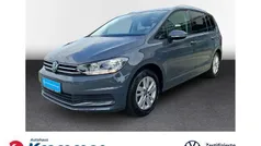 Grau Gebraucht 2024 VW Touran Comfortline Van / Kleinbus | 33.440 € (Fairer Preis)