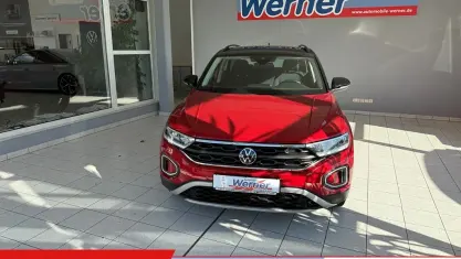 Gebraucht VW T-Roc Life 110 PS (80 kW) 2022 Rot SUV