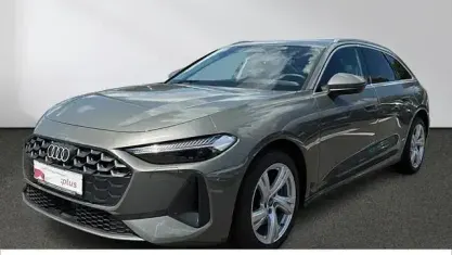 Gebraucht Audi A5 Sport 204 PS (150 kW) 2025 Chronosgrau metallic Kombi