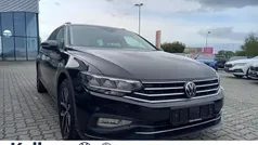Schwarz Gebraucht 2022 VW Passat Kombi | 24.970 € (Fairer Preis)