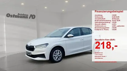 Weiß Gebraucht 2022 Skoda Fabia Active Limousine | 15.220 € (Fairer Preis)