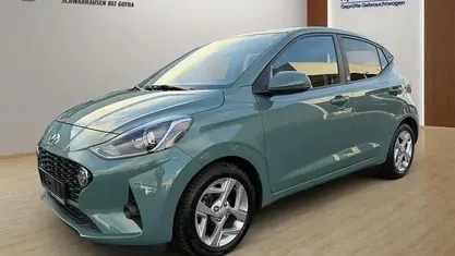 Usata Hyundai i10 Edition 30 84 CV (61 kW) 2021 Rosso Utilitaria