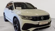 Oryxweiß perlmutteffekt Gebraucht 2021 VW Tiguan R-line SUV | 35.990 € (Fairer Preis)