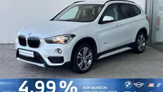 Mineralweiß metallic Gebraucht 2016 BMW X1 Sport Line SUV | 19.845 € (Fairer Preis)