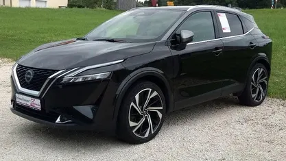 Schwarz Gebraucht 2023 Nissan Qashqai Tekna+ SUV | 24.990 € (Fairer Preis)