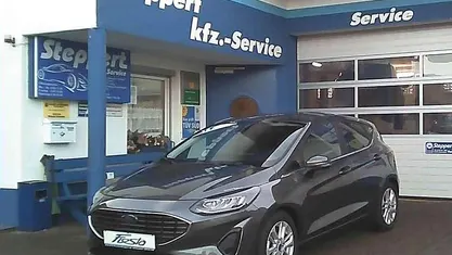 Magneticgraumetallic Gebraucht 2023 Ford Fiesta Titanium Limousine | 17.950 € (Fairer Preis)