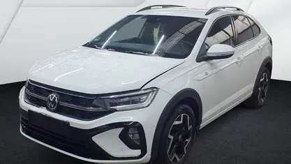 Gebraucht VW Taigo R-line 150 PS (110 kW) 2025 Pure white SUV