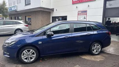 Blau Gebraucht 2021 Opel Astra Edition Kombi | 12.497 € (Fairer Preis)