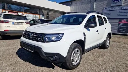 Gletscherweiss Gebraucht 2022 Dacia Duster Prestige SUV | 21.350 € (Fairer Preis)