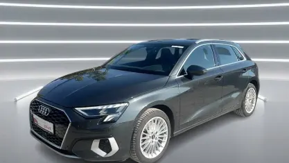 Gebraucht Audi A3 Advanced 200 PS (147 kW) 2022 Grau Limousine