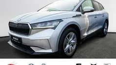 Gebraucht Skoda Enyaq iV Loft 132 kW (180 PS) 2025 Brilliant silber metallic SUV